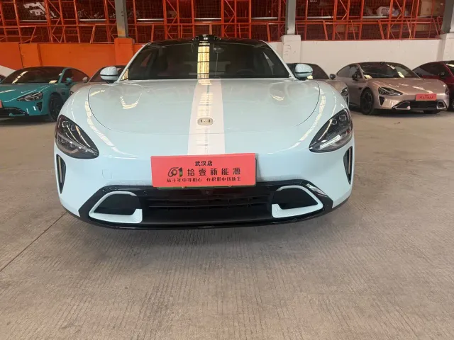 Xiaomi SU7 — Фото автомобиля 2