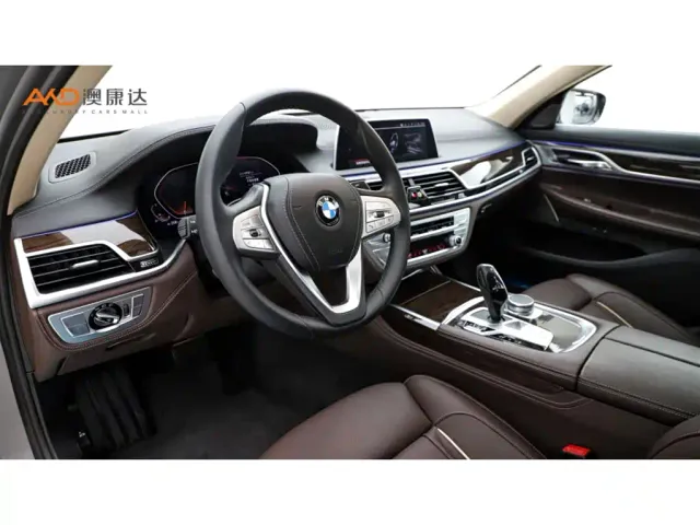 BMW 7 Series — Фото автомобиля 6