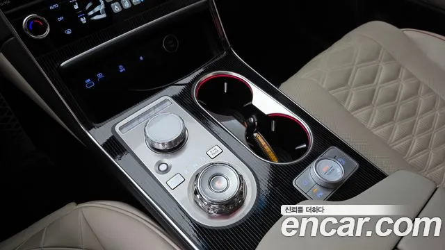 Genesis GV80 — Фото автомобиля 9
