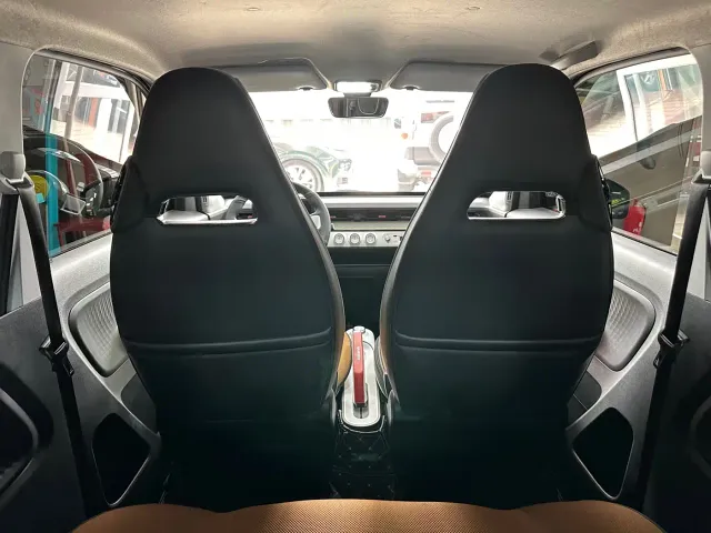 Wuling Hongguang Mini EV — Фото автомобиля 11