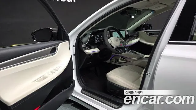 Hyundai Grandeur Grandeur (New) — Фото автомобиля 10