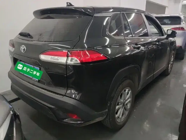 Toyota Frontlander — Фото автомобиля 6