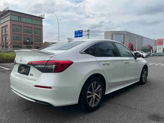 Honda Civic — Фото автомобиля 9