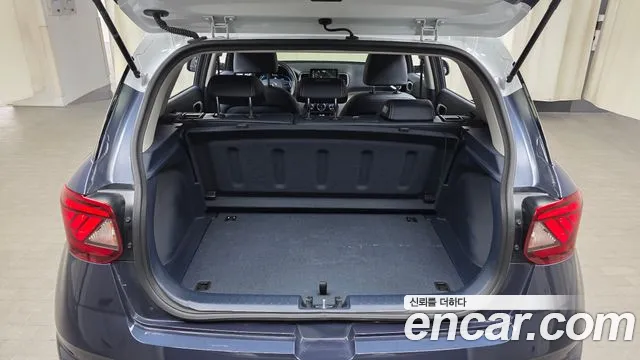 Hyundai Venue Venue 1.6 Premium — Фото автомобиля 16