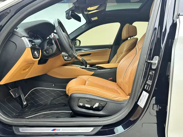 BMW 5 Series — Фото автомобиля 3