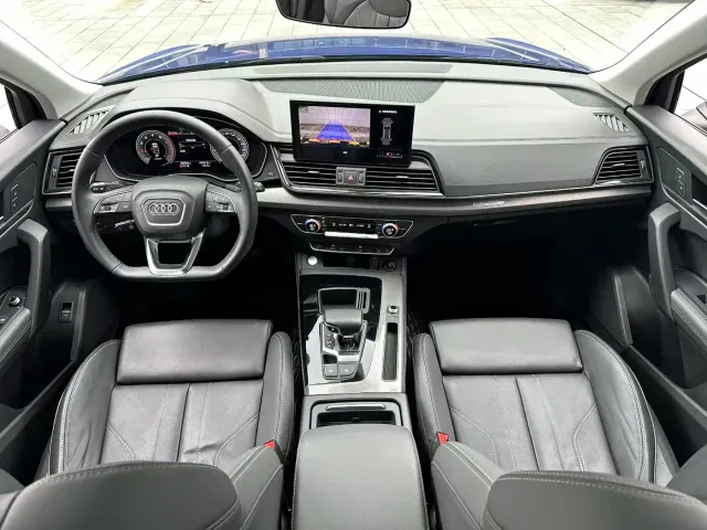 Audi Q5L — Фото автомобиля 5