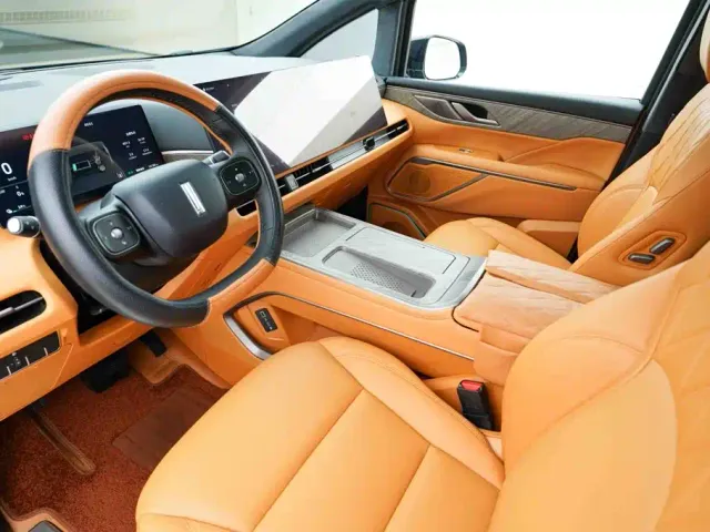 Wey Alpine — Фото автомобиля 8
