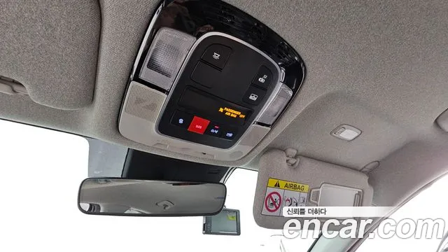 Hyundai Sonata — Фото автомобиля 16