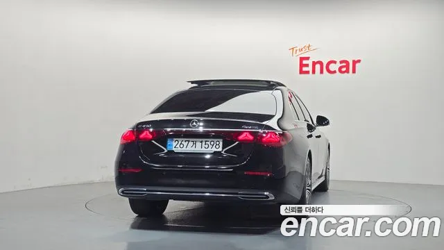 Mercedes-Benz E-Class W214 — Фото автомобиля 4