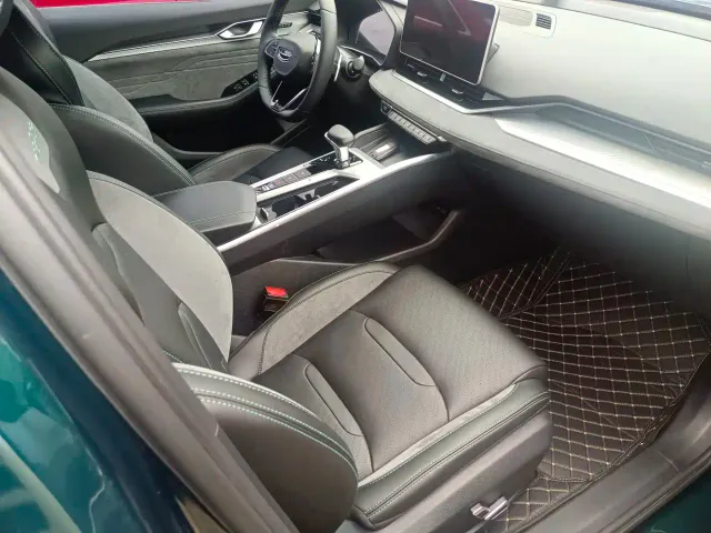 Geely Xingrui — Фото автомобиля 10