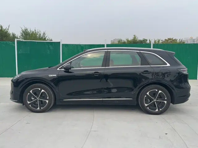 Shangjie SUV — Фото автомобиля 11