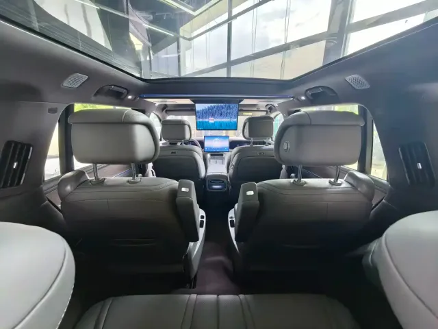 Denza Denza N9 2025 Flagship Model — Фото автомобиля 15