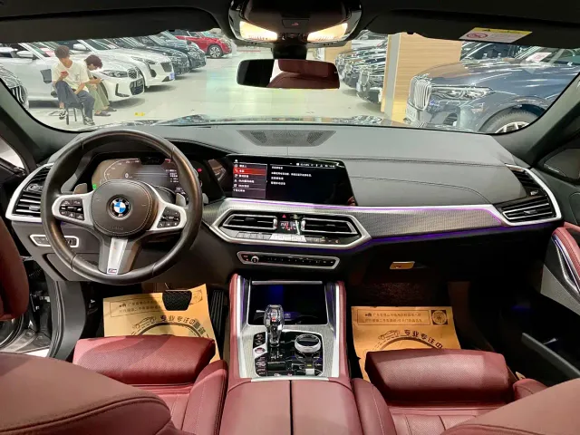 BMW X6 — Фото автомобиля 12