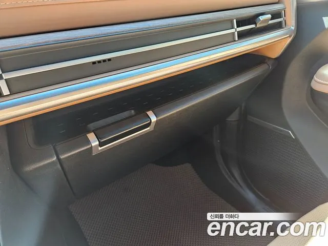 Hyundai Santa Fe MX5 — Фото автомобиля 17