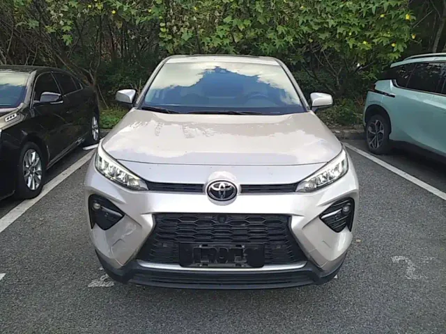 Toyota Wildlander — Фото автомобиля 2