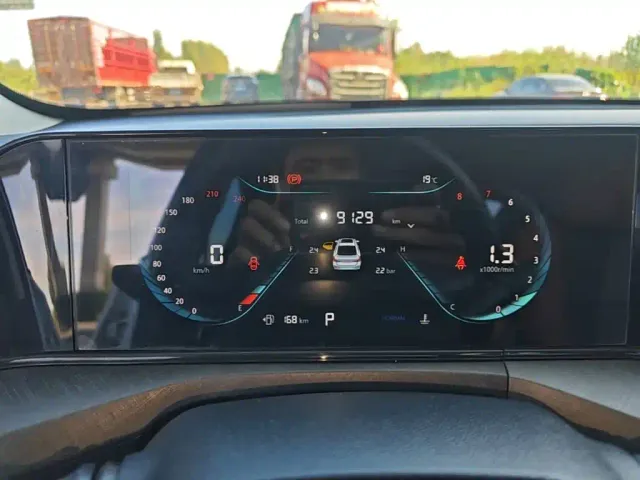 Changan Eado — Фото автомобиля 11
