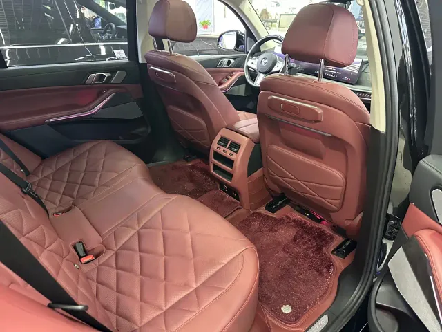 BMW X5 — Фото автомобиля 12