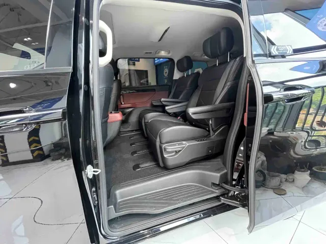 GAC Trumpchi E8 — Фото автомобиля 11