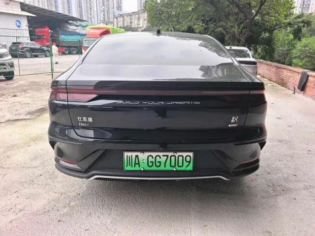BYD Han — Фото автомобиля 9