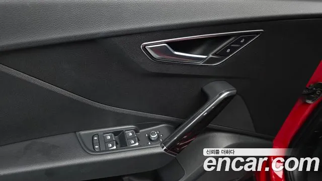 Audi Q2 — Фото автомобиля 24