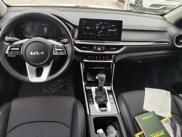 Kia K3 — Фото автомобиля 12
