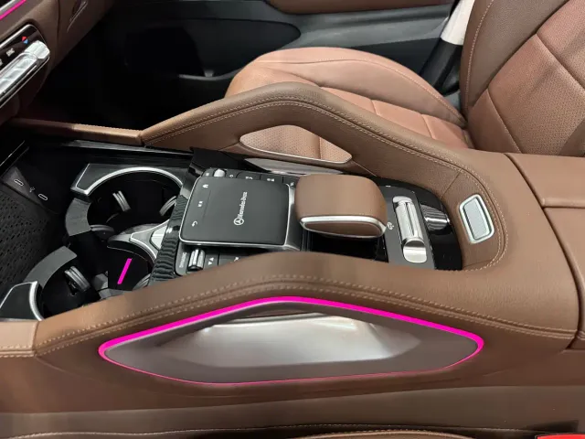 Mercedes-Benz GLS-Class — Фото автомобиля 12