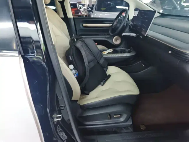Baojun Cloud — Фото автомобиля 24