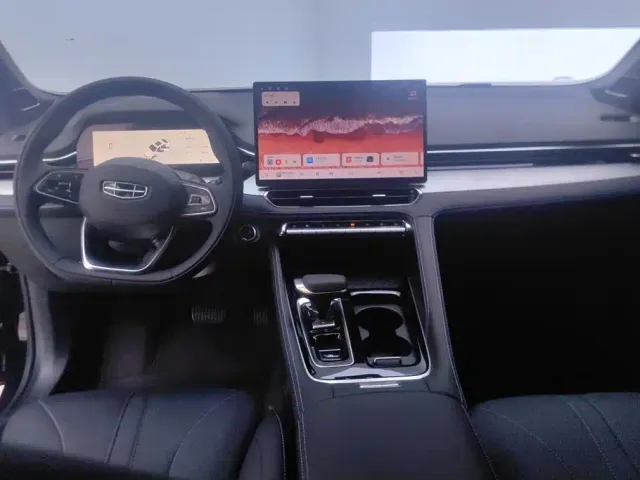 Geely Xingrui — Фото автомобиля 12