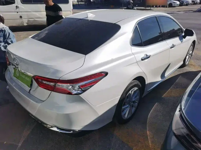 Toyota Camry — Фото автомобиля 6