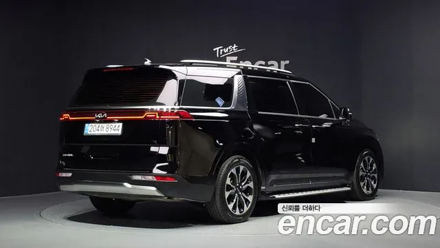 Kia Carnival 4th Gen — Фото автомобиля 2