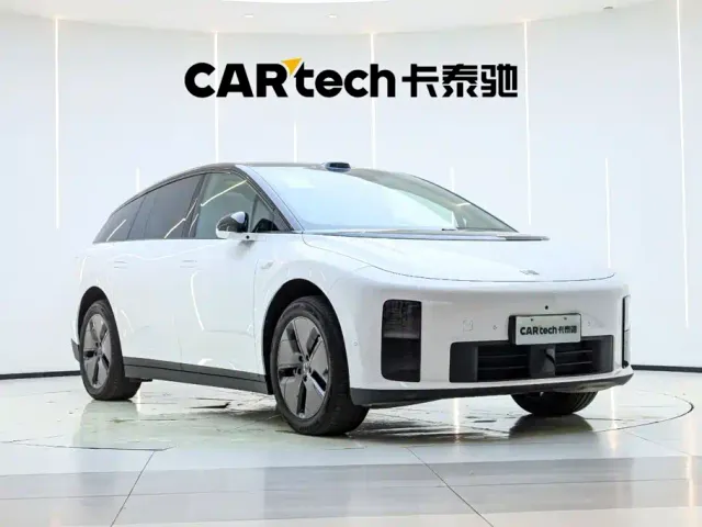 Li Auto i6 — Фото автомобиля 5