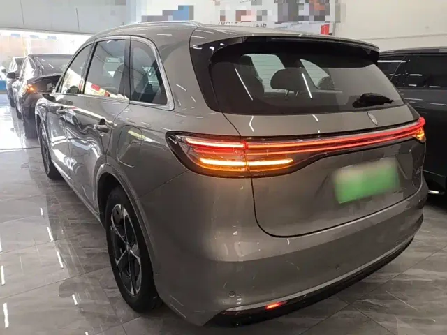 Shangjie SUV — Фото автомобиля 4