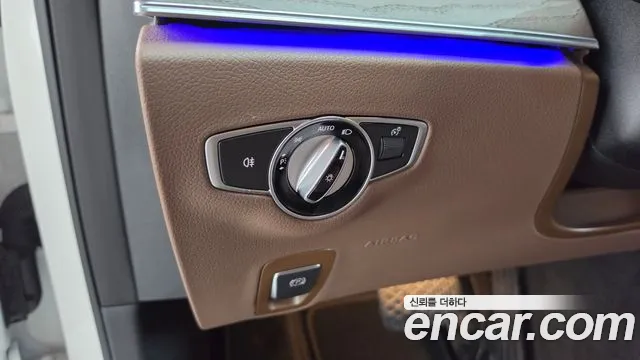 Mercedes-Benz E-Class W213 — Фото автомобиля 29