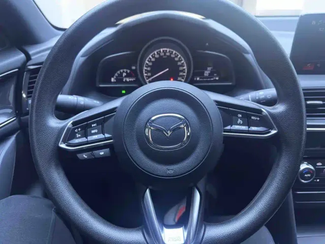 Mazda CX-4 — Фото автомобиля 13