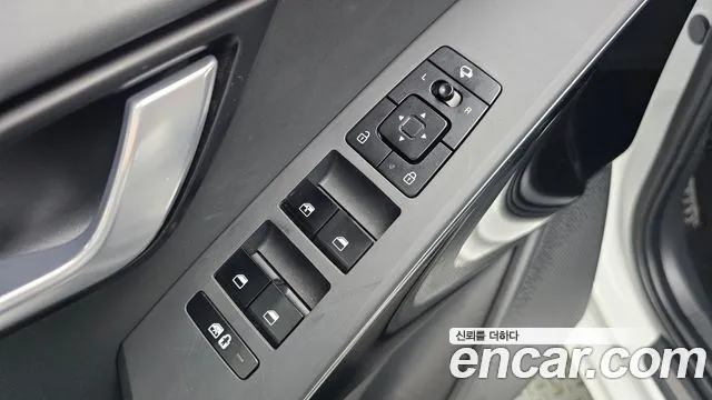 Kia Niro The All New — Фото автомобиля 27