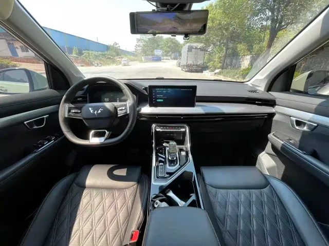Wuling Asta — Фото автомобиля 5