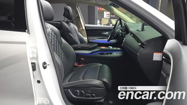 Genesis GV70 Electrified GV70 — Фото автомобиля 11