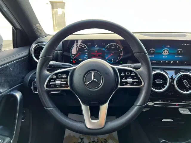 Mercedes-Benz A-Class — Фото автомобиля 13