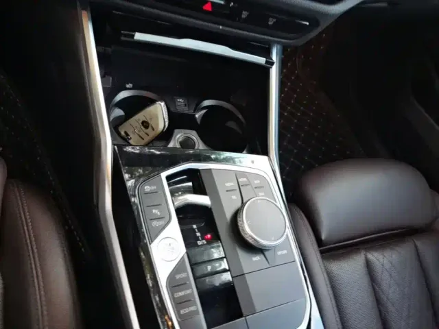 BMW 3 Series — Фото автомобиля 13