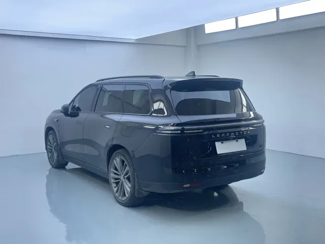 Leapmotor C16 — Фото автомобиля 13
