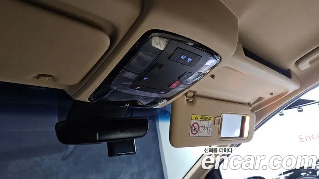 Hyundai Staria — Фото автомобиля 24