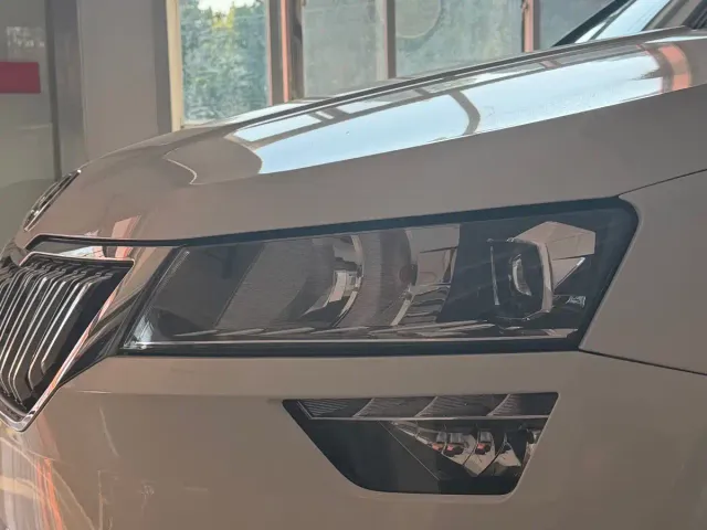 Škoda Karoq 2023 TSI280 Premium Edition — Фото автомобиля 7