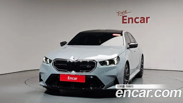 BMW M5 — Фото автомобиля 2