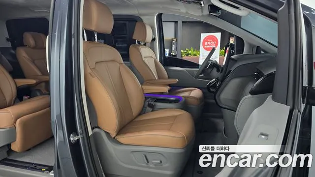 Hyundai Staria Staria L3.5 Lounge 7 мест — Фото автомобиля 10