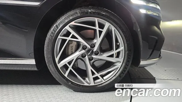 Genesis G90 Бензин 3.5 турбо AWD — Фото автомобиля 21