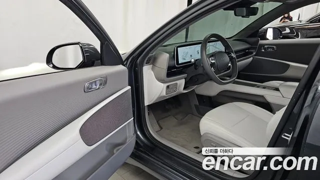 Hyundai Ioniq 6 — Фото автомобиля 10