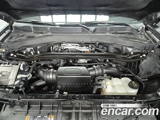 Ford Explorer Explorer 6 поколение 3.0 Platinum 4WD — Фото автомобиля 20