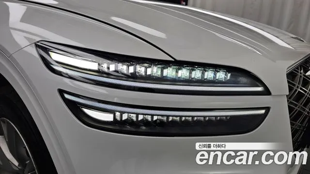 Genesis GV70 — Фото автомобиля 7
