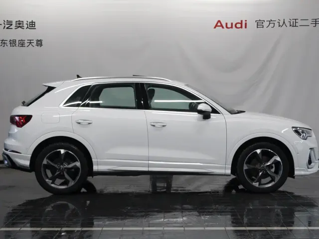 Audi Q3 — Фото автомобиля 4