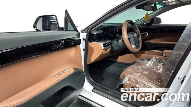 Hyundai Grandeur GN7 — Фото автомобиля 9